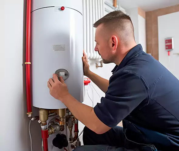 Expert Plumber for Gas Water Heater Replacement in Englewood, NJ: Schedule Affordable Replacement Services with Us
