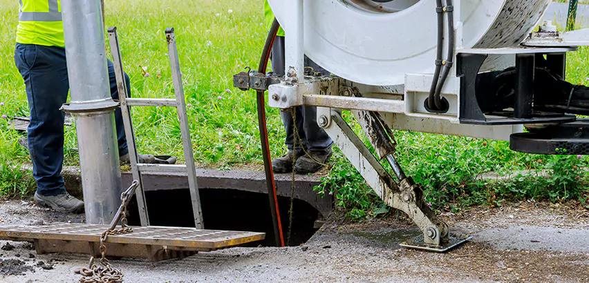 Residential Hydro Jetting in Englewood