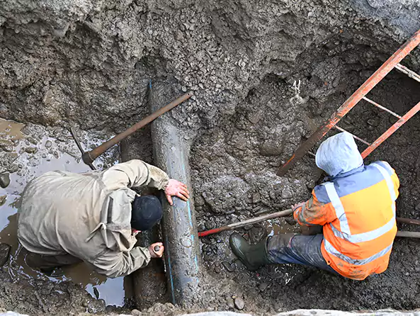 Why Choose Englewood Plumbing Heating for Underground Pipe Repair in Englewood?